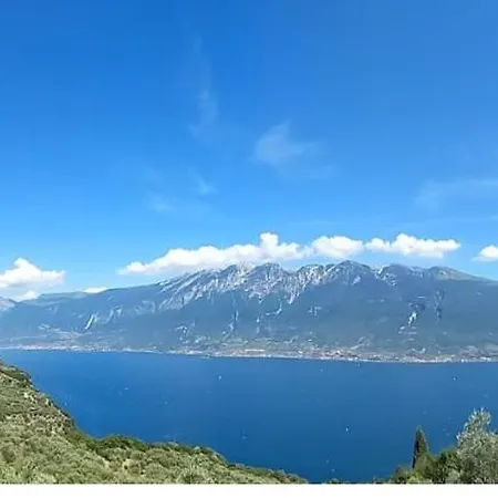 Albergo Diffuso - Le Scuole Con Vista Lago *